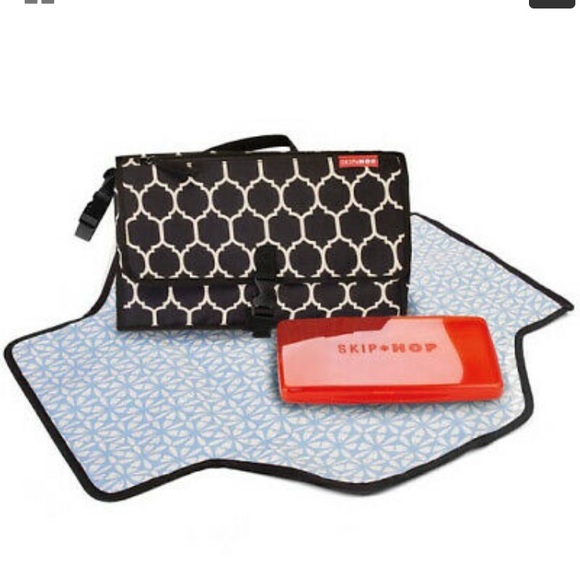 skip and hop changing pad